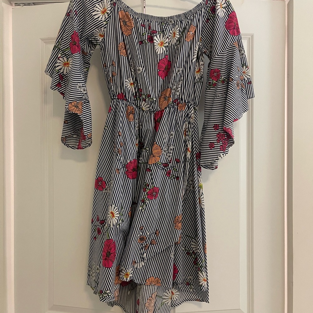 Stunning Floral Print and Lines Dress